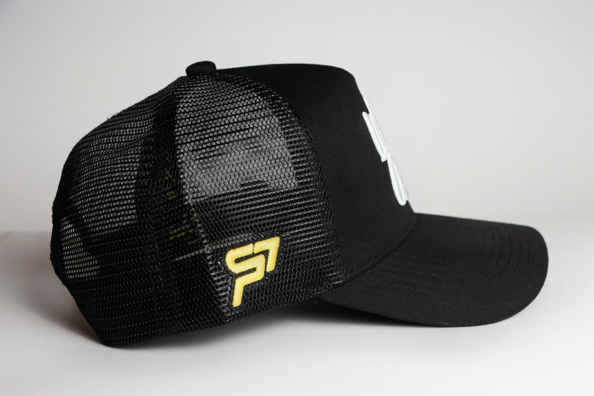 Onyx Trucker